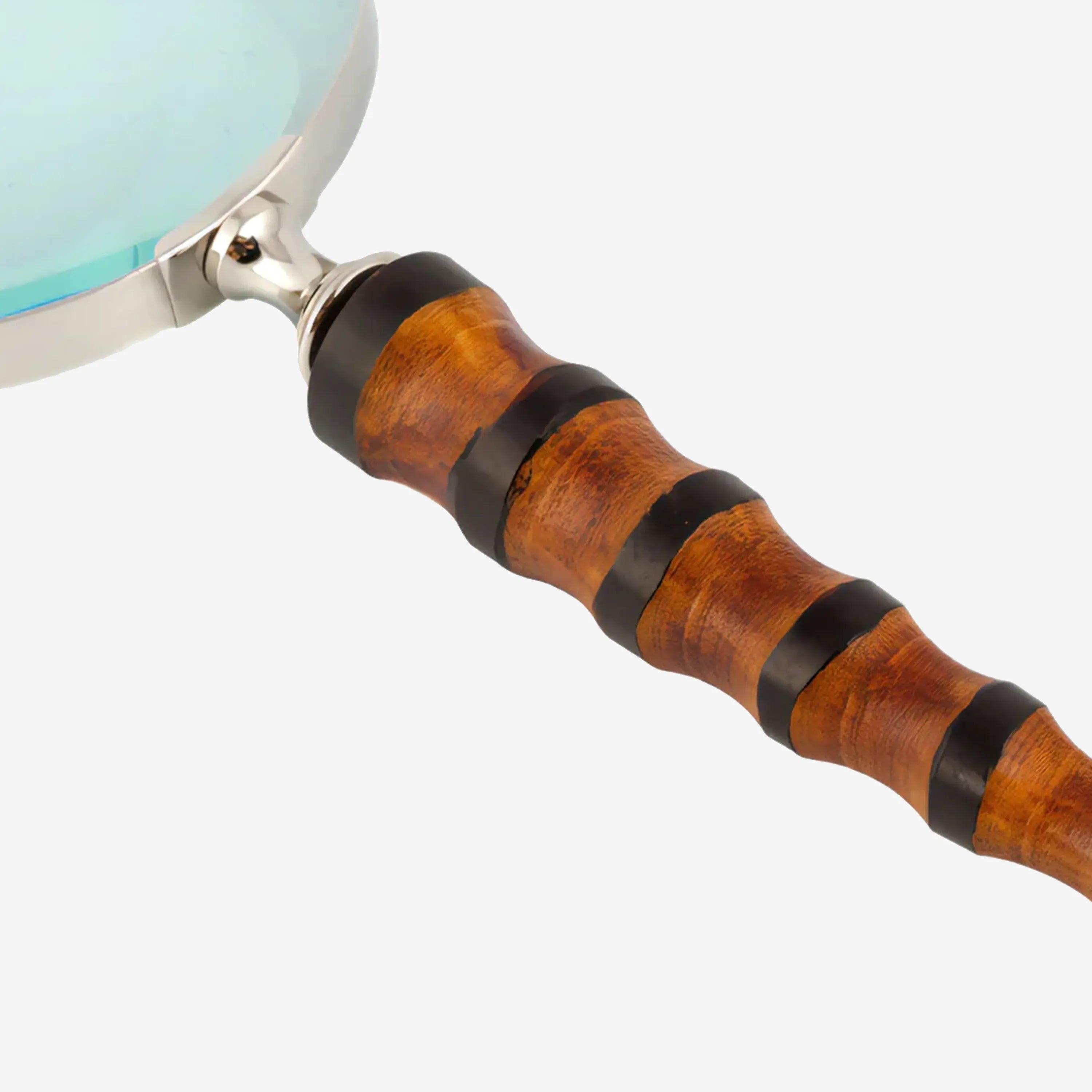 Lifestyle Magnifying Glass