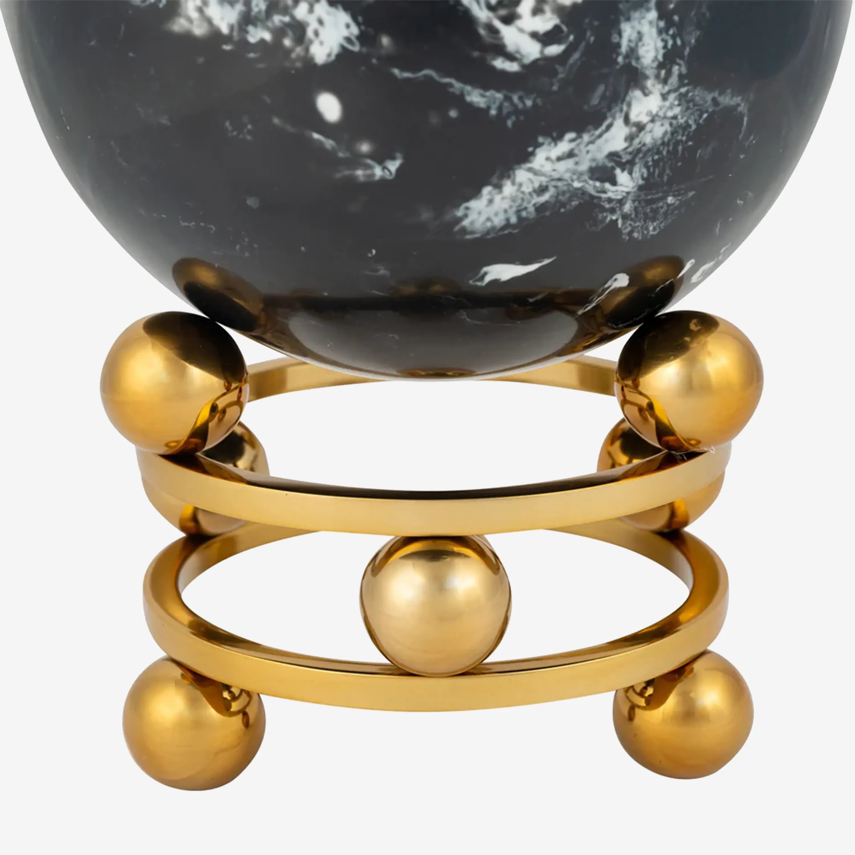 Leo Globe Round Stand