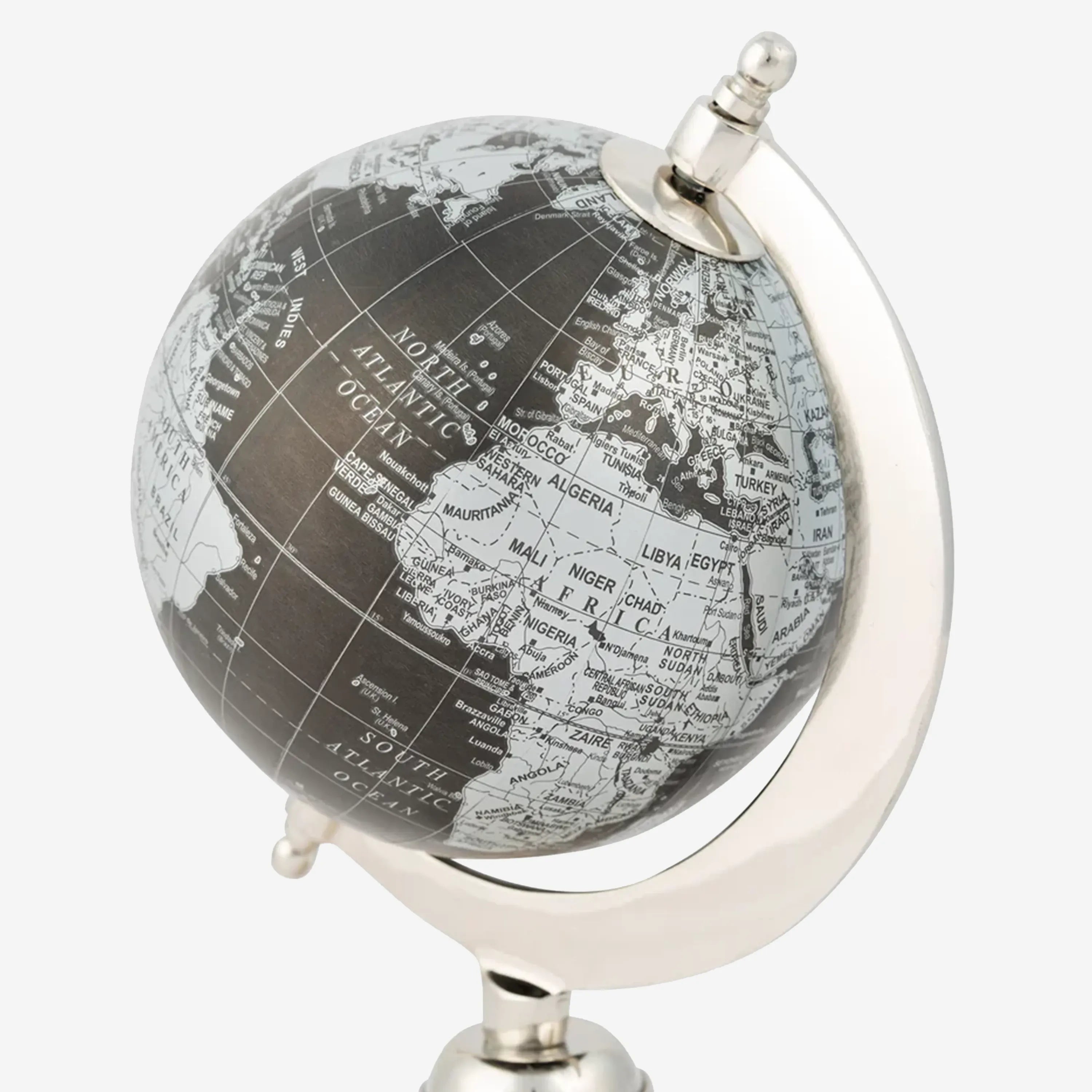Mila Globe