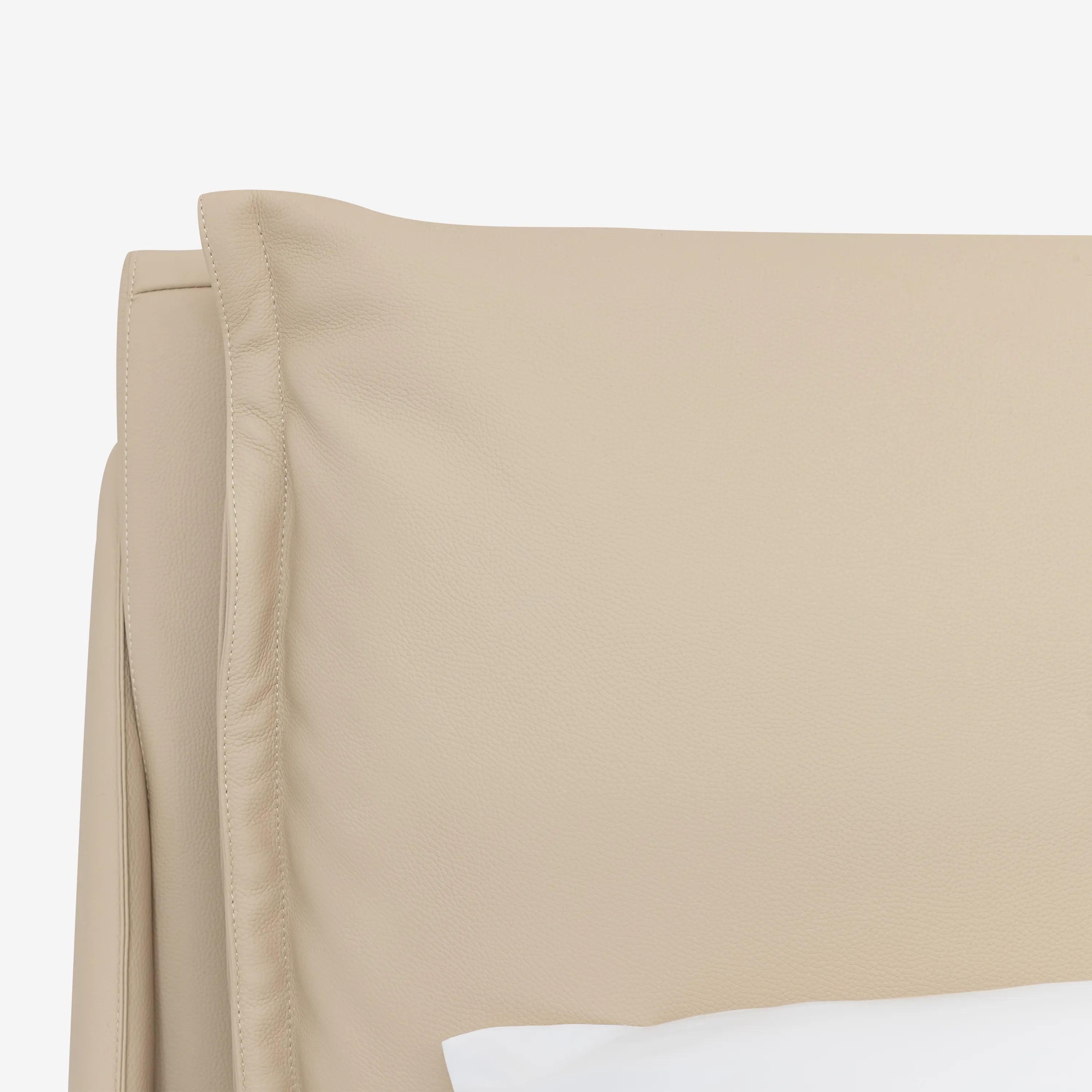 Miano Leather Bed Queen Size