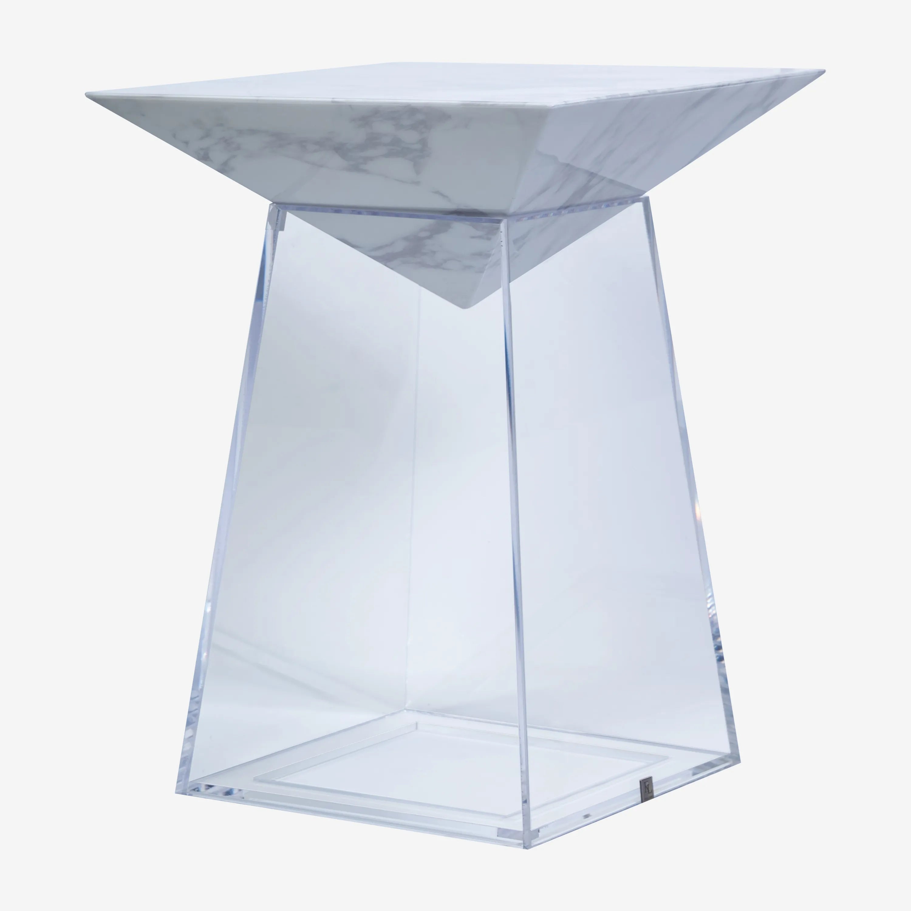 Diamond Side Table Medium