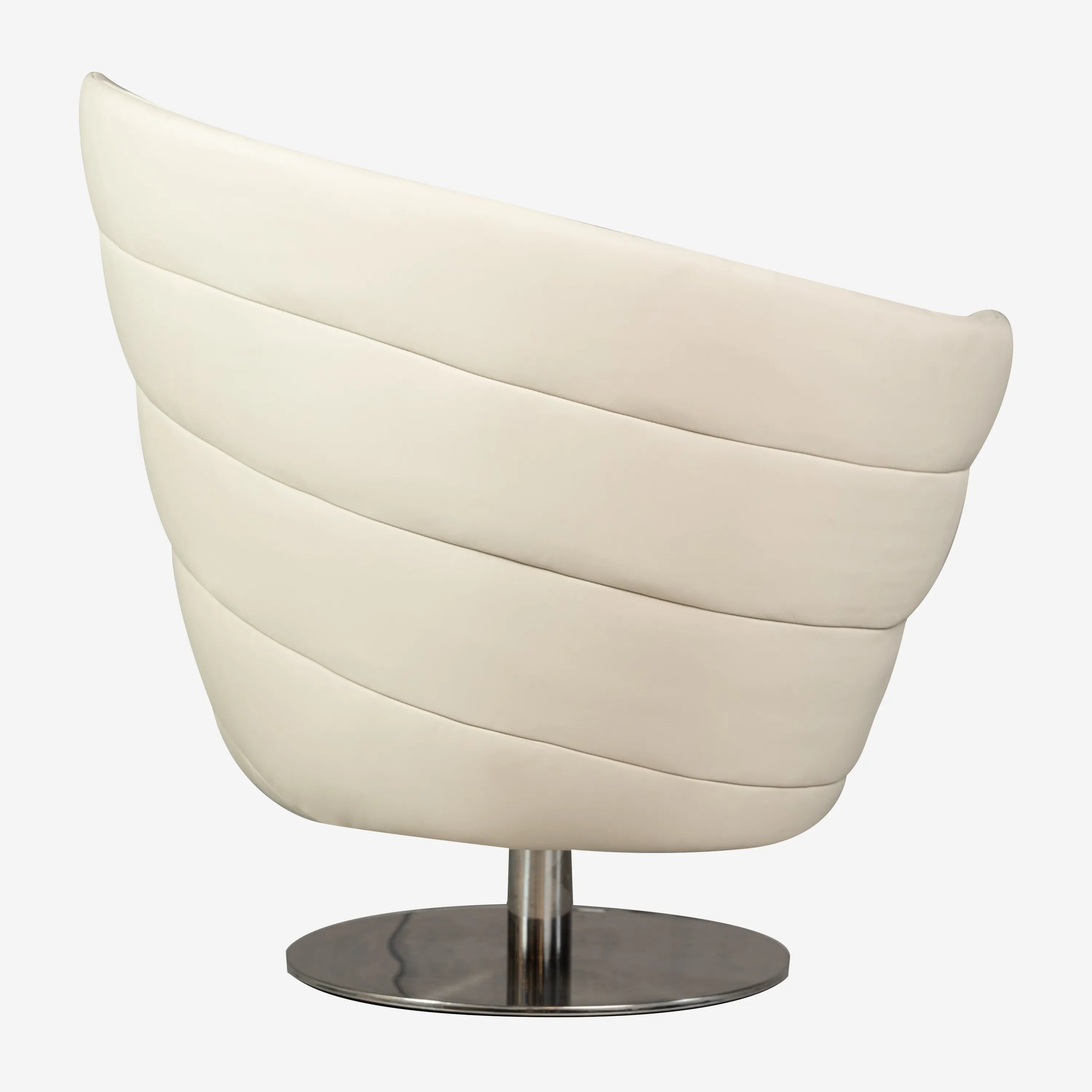 Auri Armchair