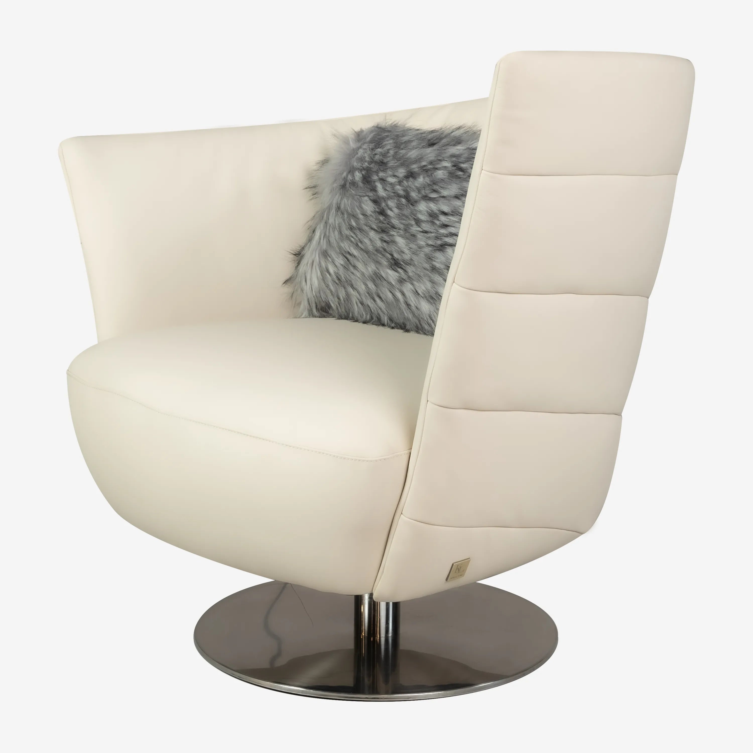 Auri Armchair